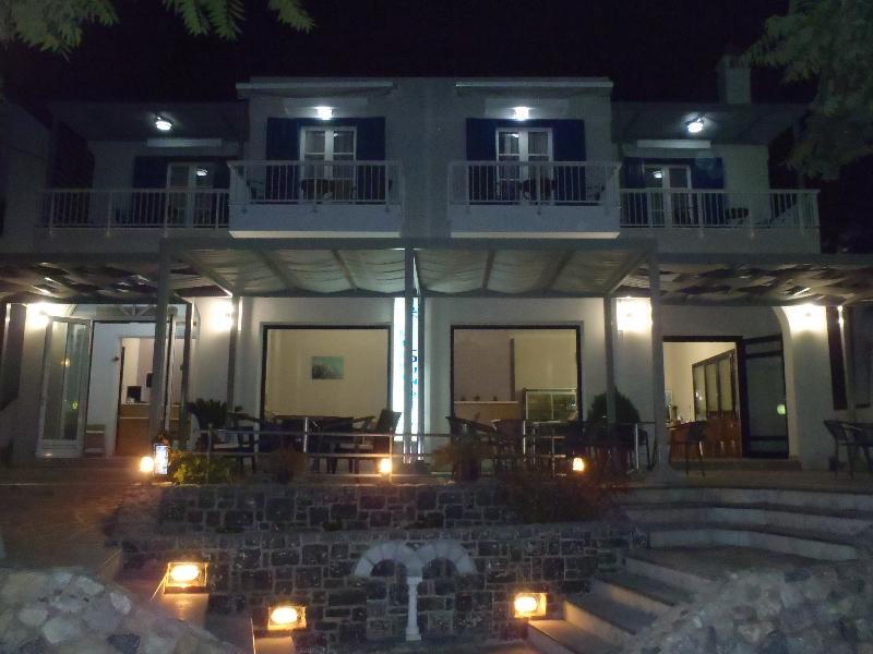 Ilioxenia Apartman Ajíasz Fotinísz-part Kültér fotó